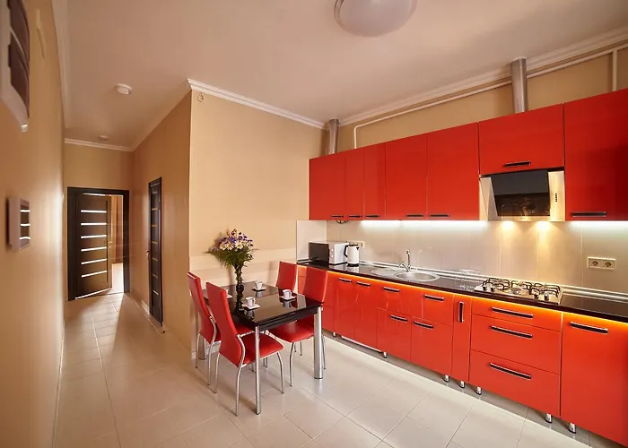 2 Bedrooms Apartment 150M From Opera House